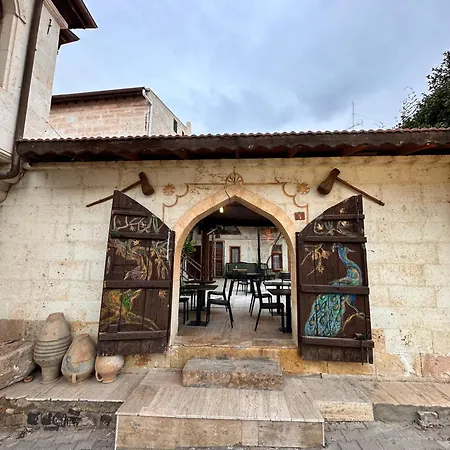 Hotel Tokmak *