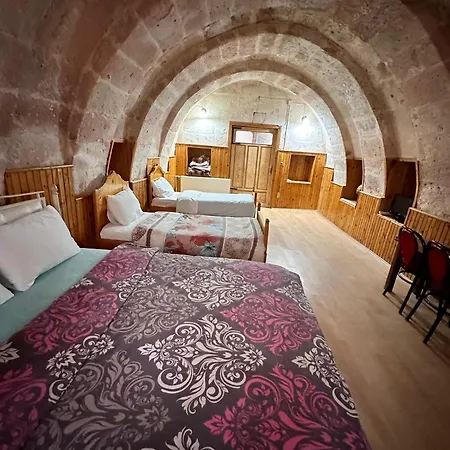 Hotel Tokmak *